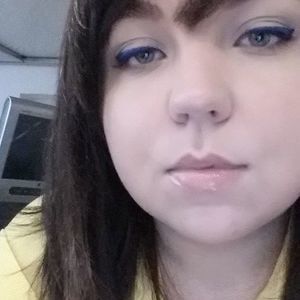 Meet your Posher, Kay